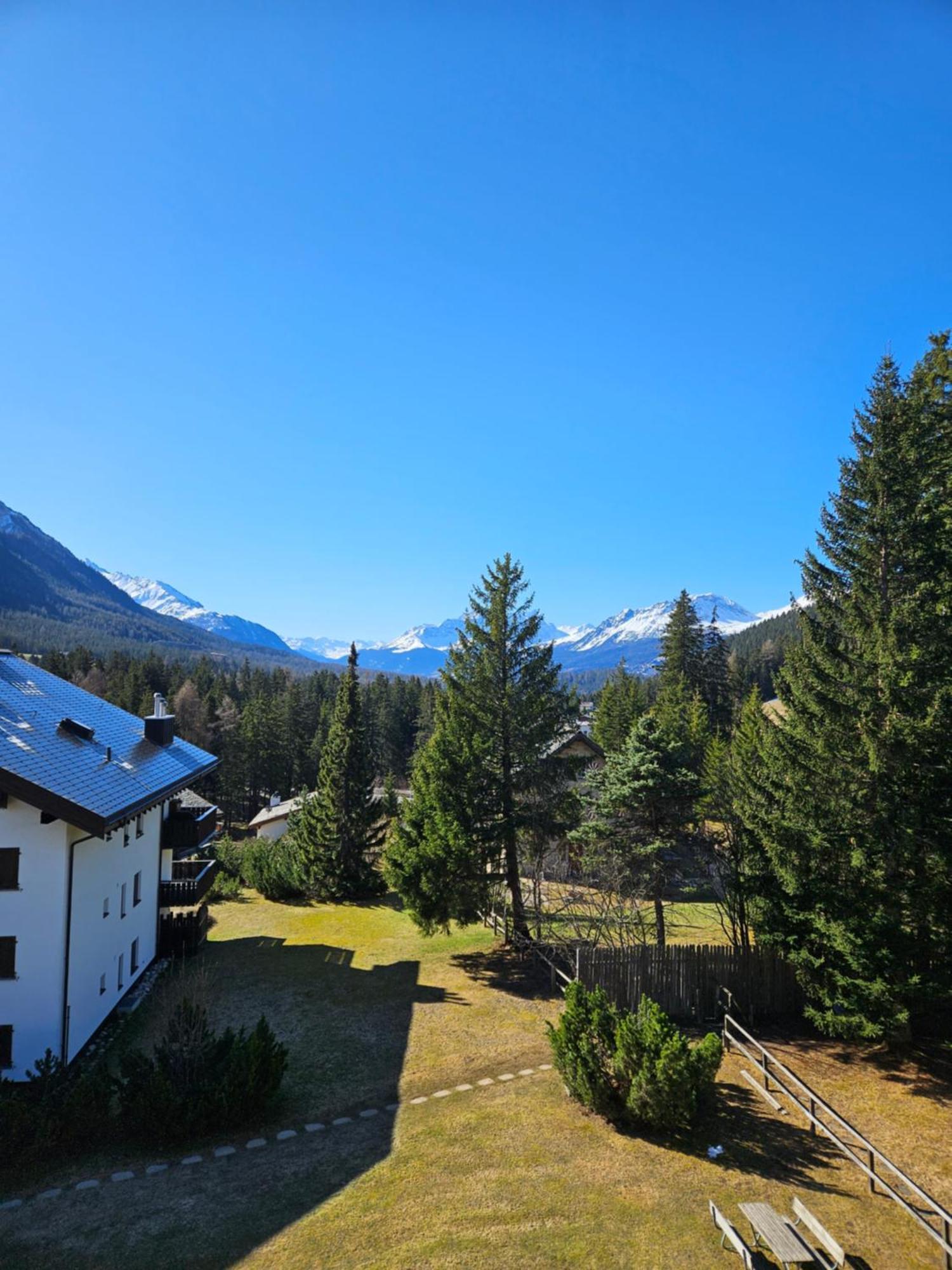 Ferienwohnungen Chesa Clois 24 Lenzerheide Esterno foto